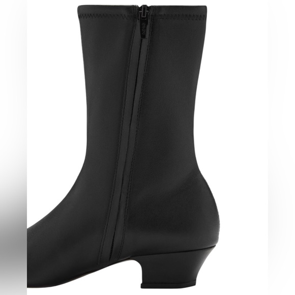 🆕 NIB MANGO Classic Black Stretch SHEEPSKIN LEATHER Booties with Low Heel Size 9 - Picture 3 of 5